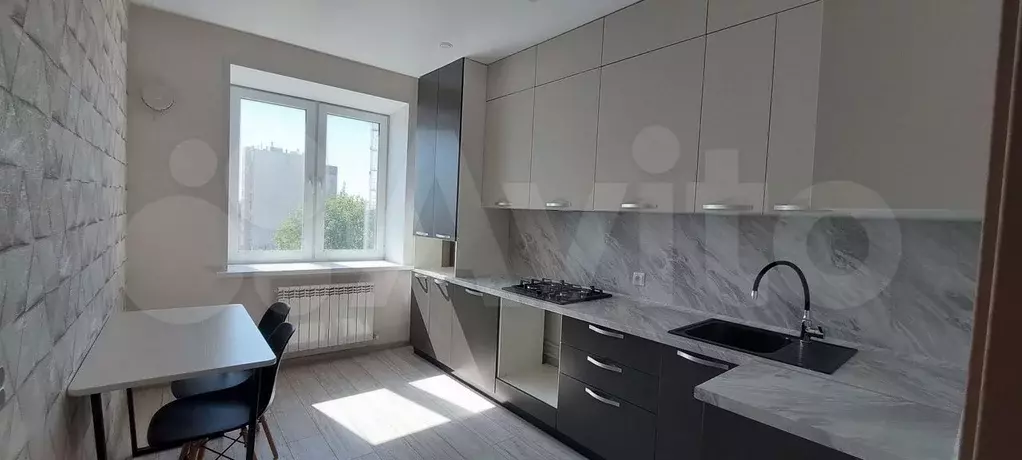 2-к. квартира, 60 м, 5/9 эт. - Фото 1