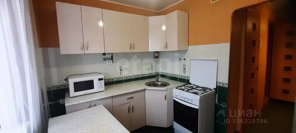 1-к кв. Оренбургская область, Новотроицк Уральская ул., 2 (33.0 м) - Фото 1