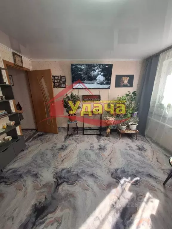 Дом в Оренбургская область, Новоорский район, Горьковский сельсовет, ... - Фото 1