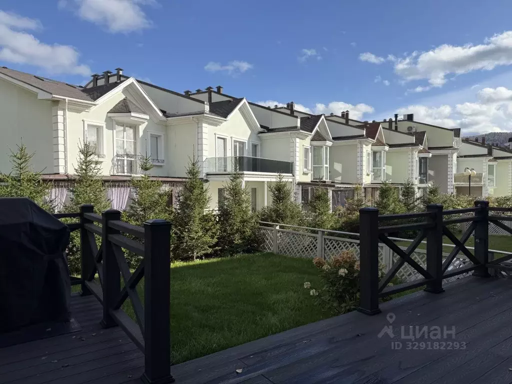 Таунхаус в Красноярский край, Красноярск пос. Удачный, Удачный мкр, ... - Фото 1