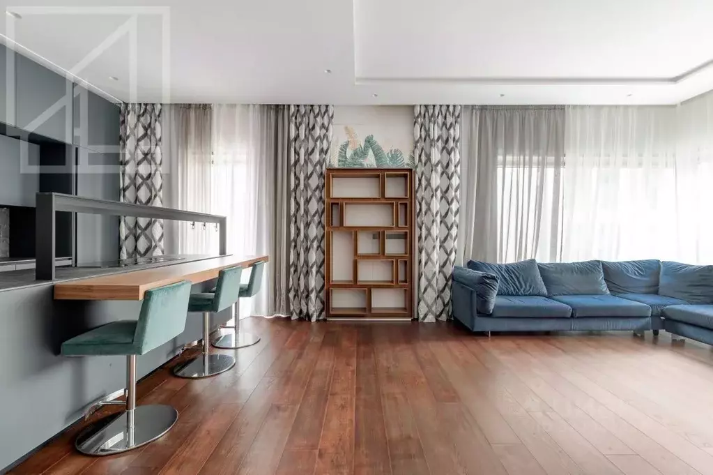 3-к кв. Москва Мосфильмовская ул., 1А (112.0 м) - Фото 1