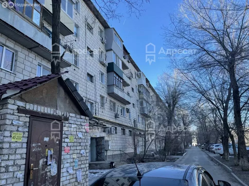 4-комнатная квартира: Волгоград, улица Кирова, 145 (60 м) - Фото 1