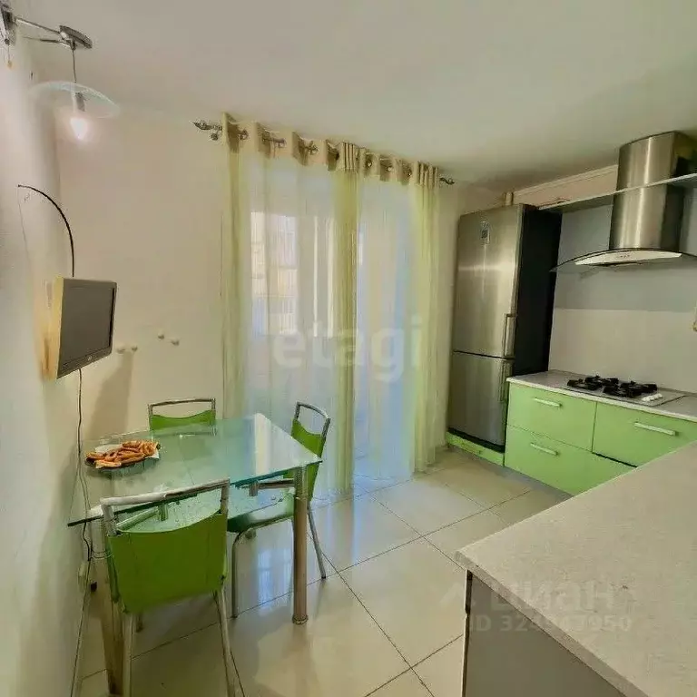 2-к кв. Крым, Евпатория просп. Победы, 81 (65.8 м) - Фото 2