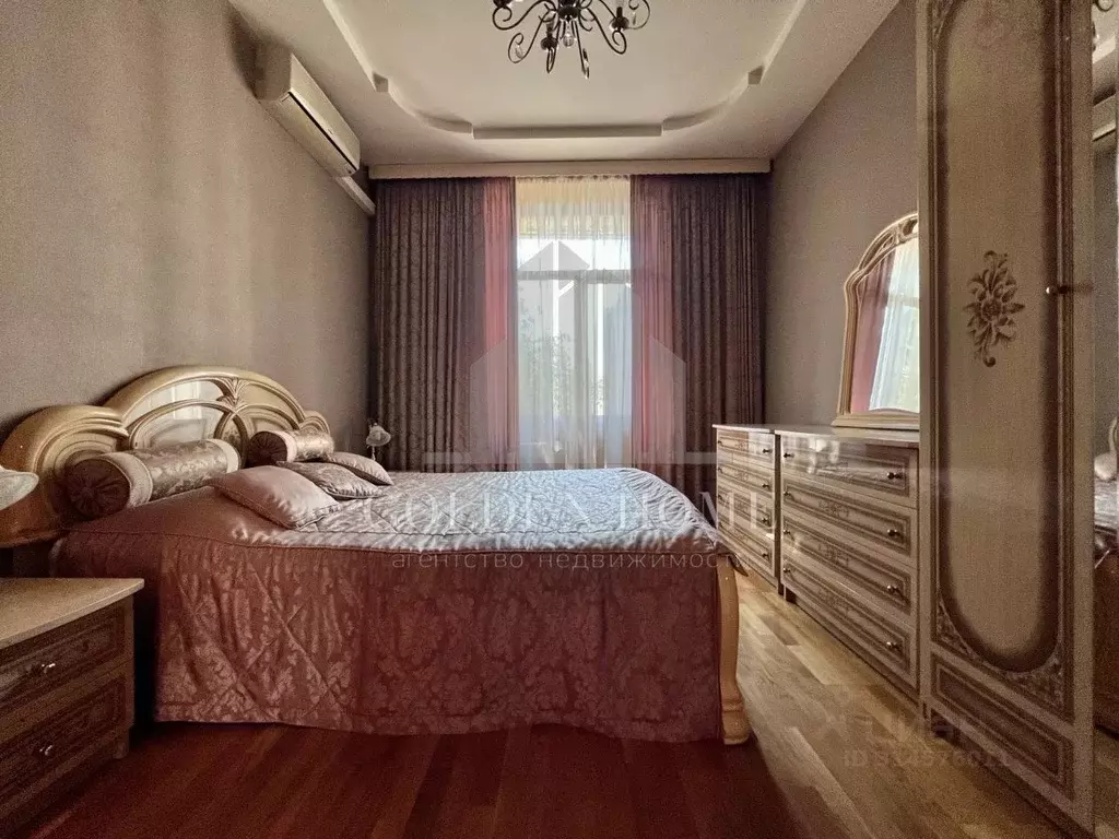 3-к кв. Санкт-Петербург Московский просп., 75 (75.0 м) - Фото 0
