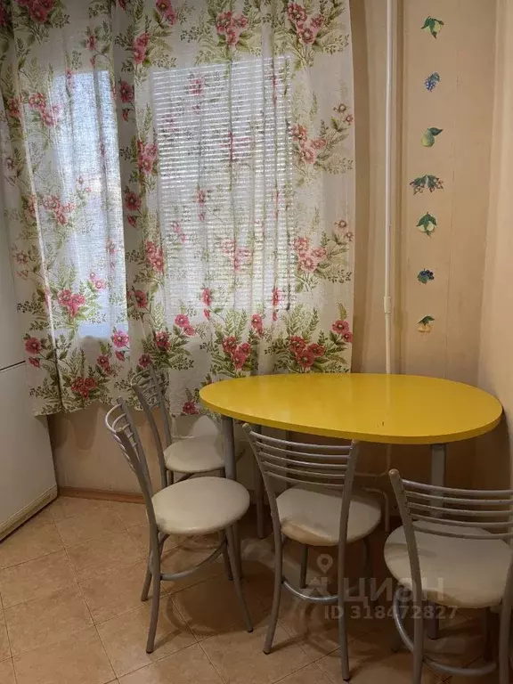 2-к кв. Москва ул. Генерала Кузнецова, 14К2 (50.2 м) - Фото 0