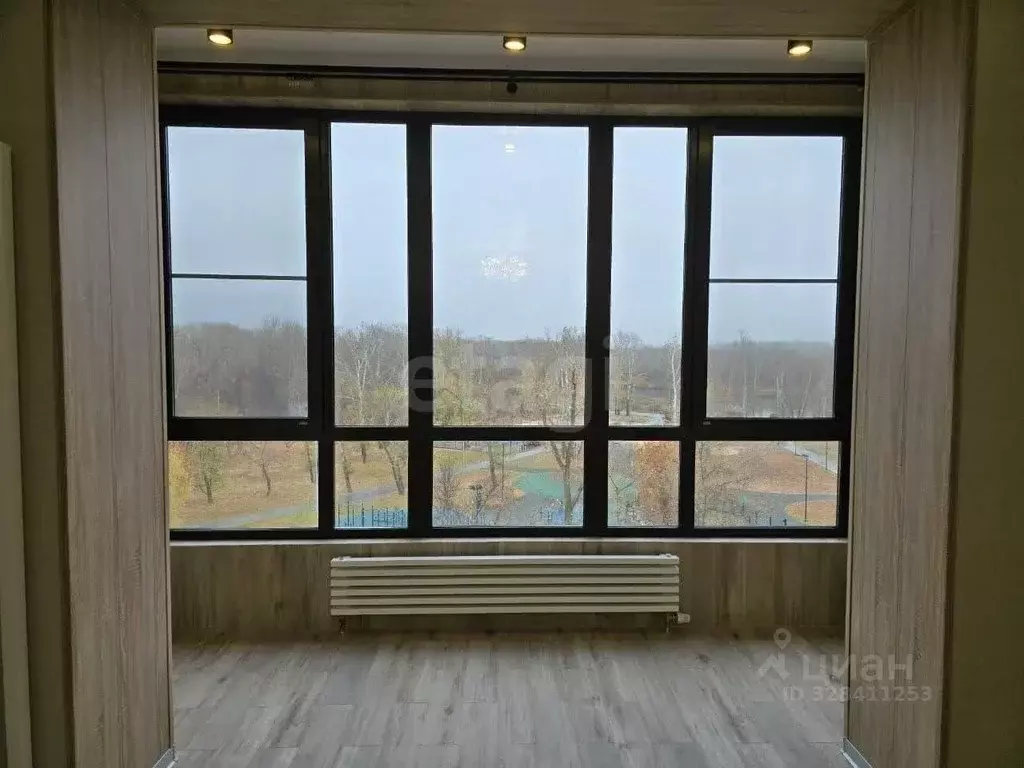 Студия Оренбургская область, Оренбург ул. Красная Площадь, 2А (38.0 м) - Фото 1