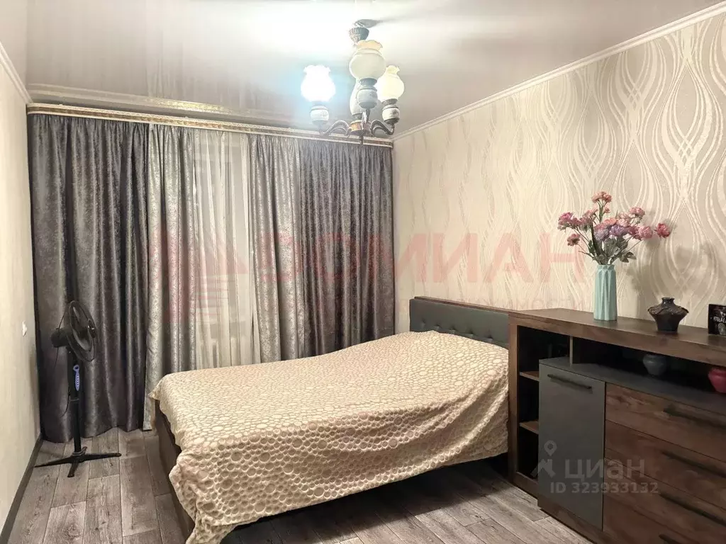 3-к кв. Ростовская область, Волгодонск ул. Максима Горького, 167 (59.0 ... - Фото 1