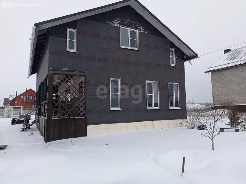 Дом в село Стрелецкое, Праздничная улица (135 м) - Фото 1