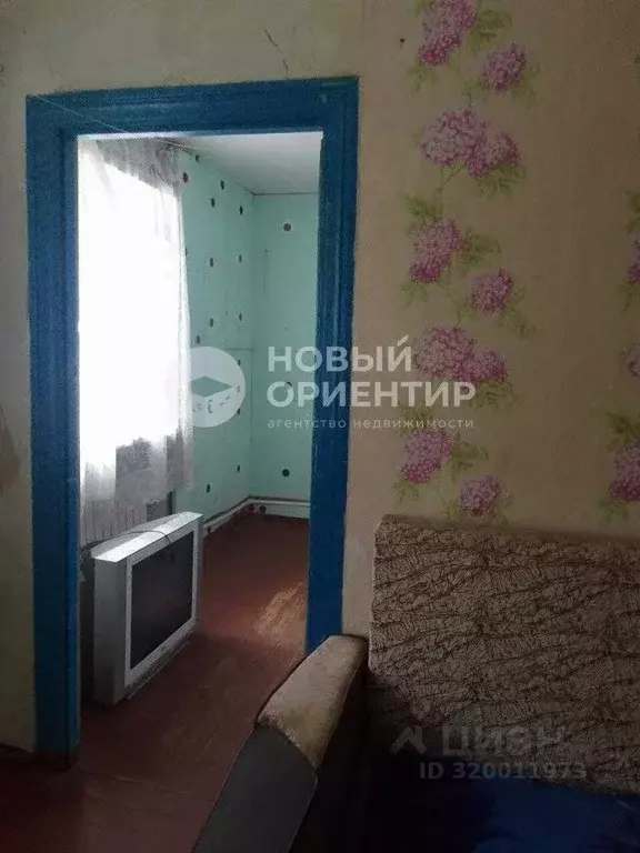 2-к кв. Свердловская область, Артемовский муниципальный округ, пос. ... - Фото 1