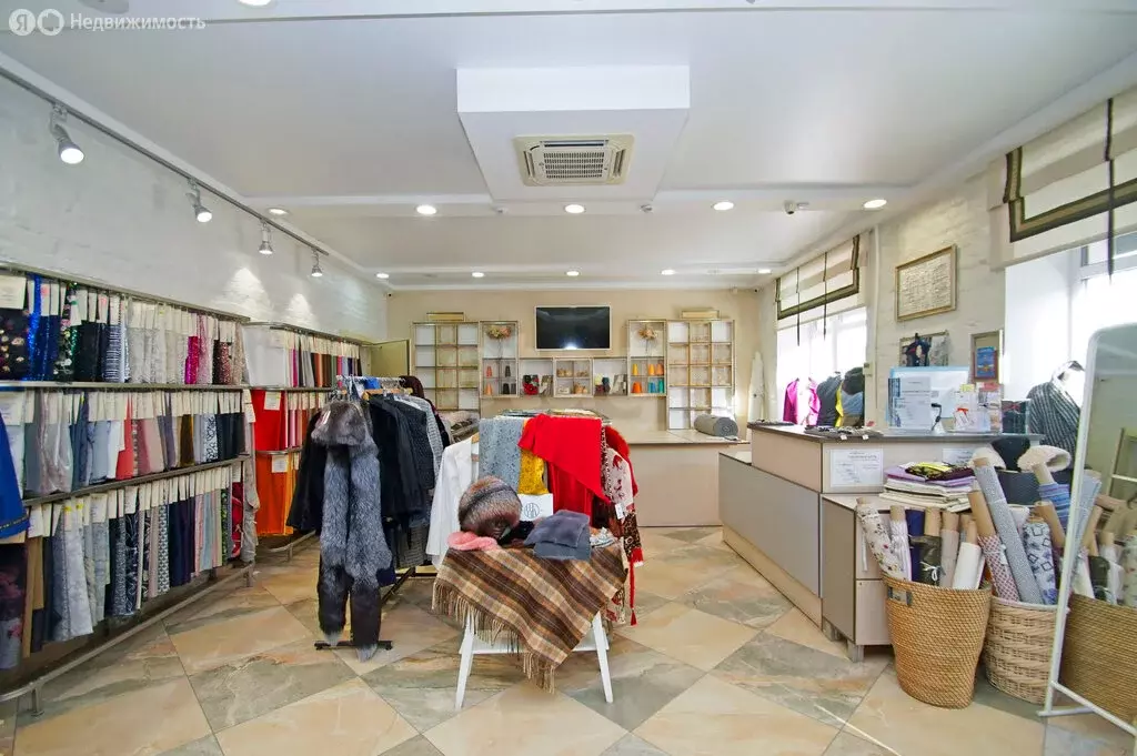 Торговая площадь (153.5 м) - Фото 1