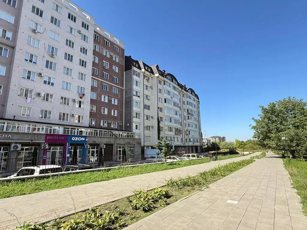 3-к кв. Кабардино-Балкария, Нальчик ул. Атажукина, 14 (110.0 м) - Фото 2