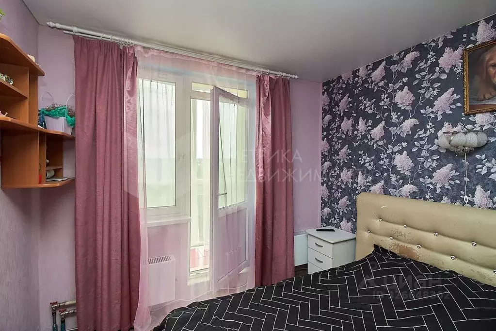 3-к кв. Тюменская область, Тюмень Антипино мкр, ул. Беловежская, 3к1 ... - Фото 1