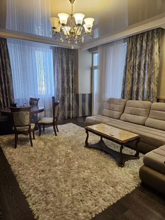 2-к. квартира, 95 м, 5/9 эт. - Фото 0