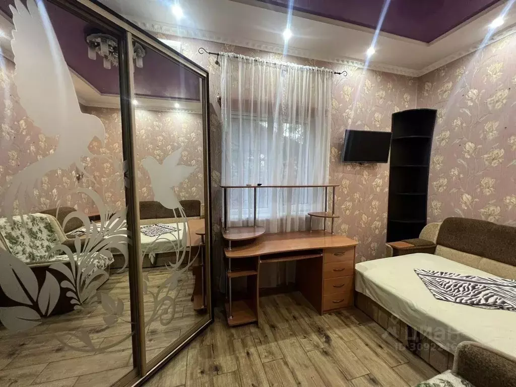 Дом в Крым, Евпатория ул. Матвеева, 1 (90 м) - Фото 1