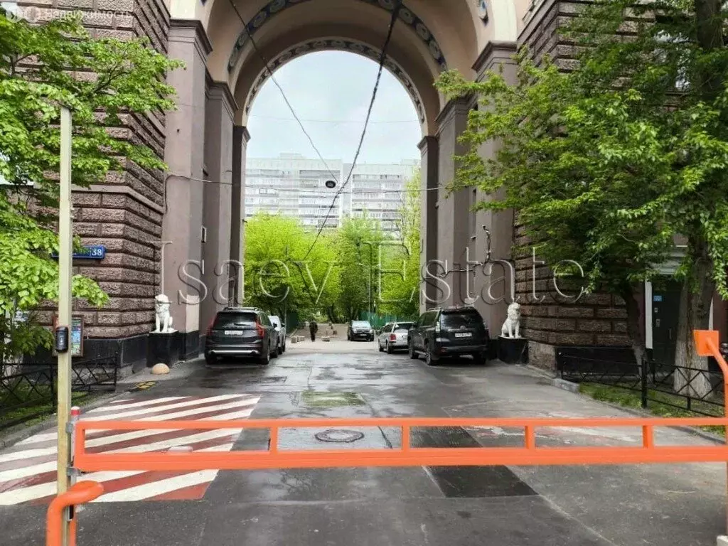 3-комнатная квартира: Москва, Гончарная улица, 38 (84 м) - Фото 0