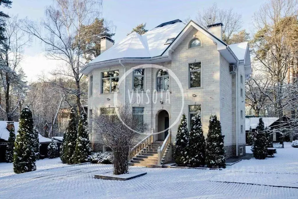 Коттедж в Московская область, Одинцовский городской округ, пос. ... - Фото 1