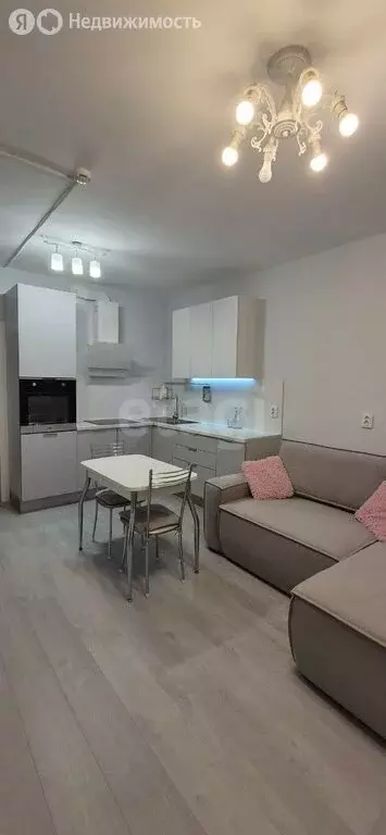 2-комнатная квартира: Пермь, Екатерининская улица, 177А (52.4 м) - Фото 1