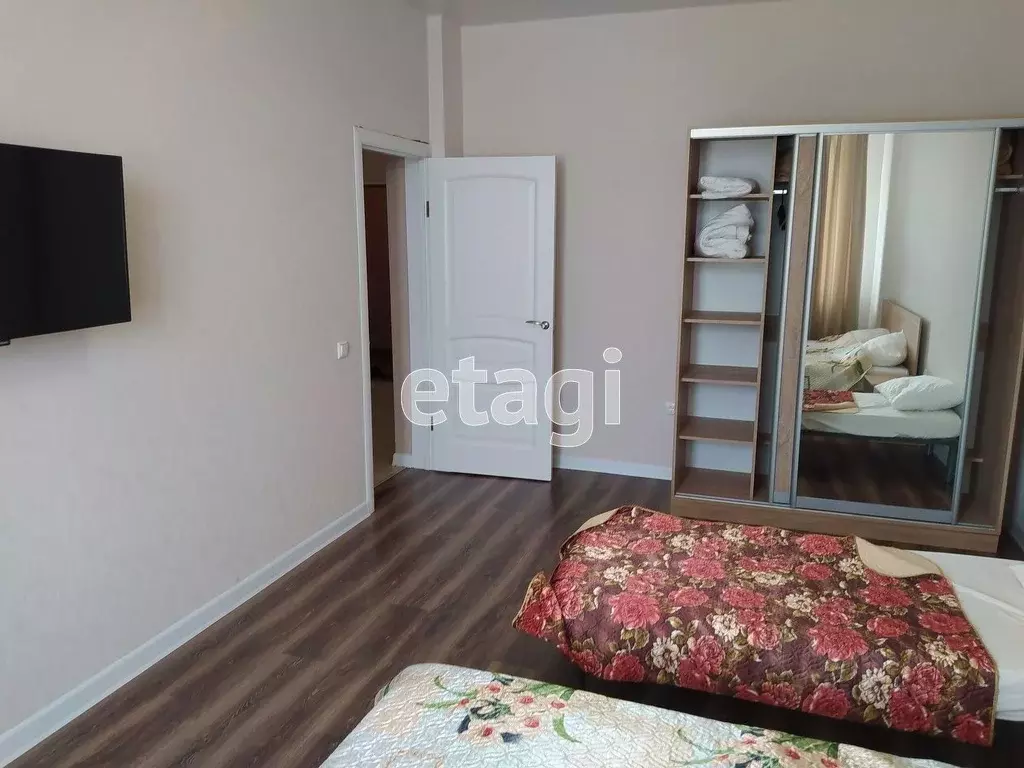 1-к кв. Краснодарский край, Геленджик ул. Набережная, 11 (60.5 м) - Фото 1