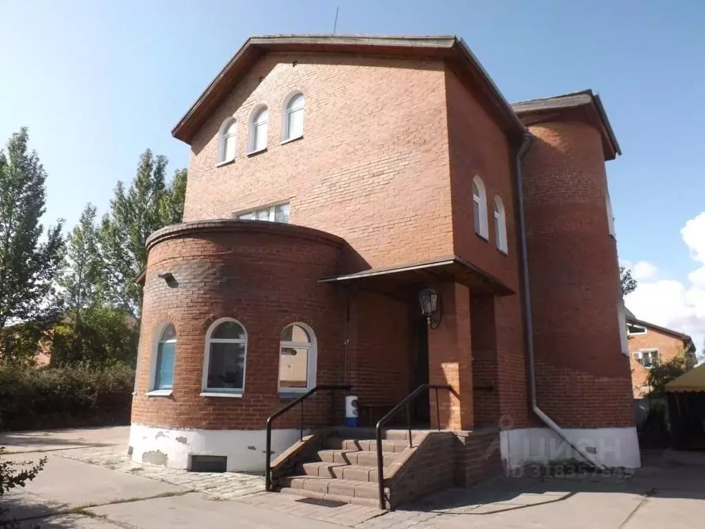 Дом в Омская область, Омск ул. Кондратюка (420 м) - Фото 0