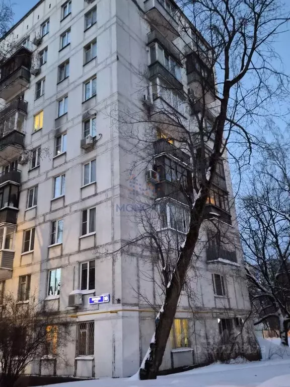 2-к кв. Москва ул. Пырьева, 10 (36.8 м) - Фото 1