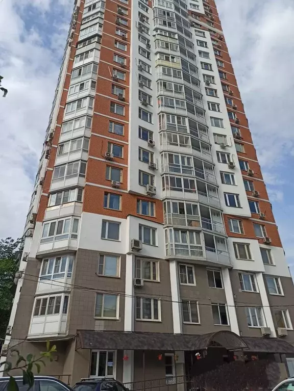 Продаётся 2-к квартира, 70.5 м - Фото 0