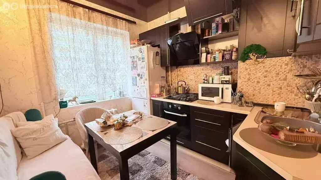 2-комнатная квартира: Симферополь, улица Марка Донского, 12 (49.2 м) - Фото 1