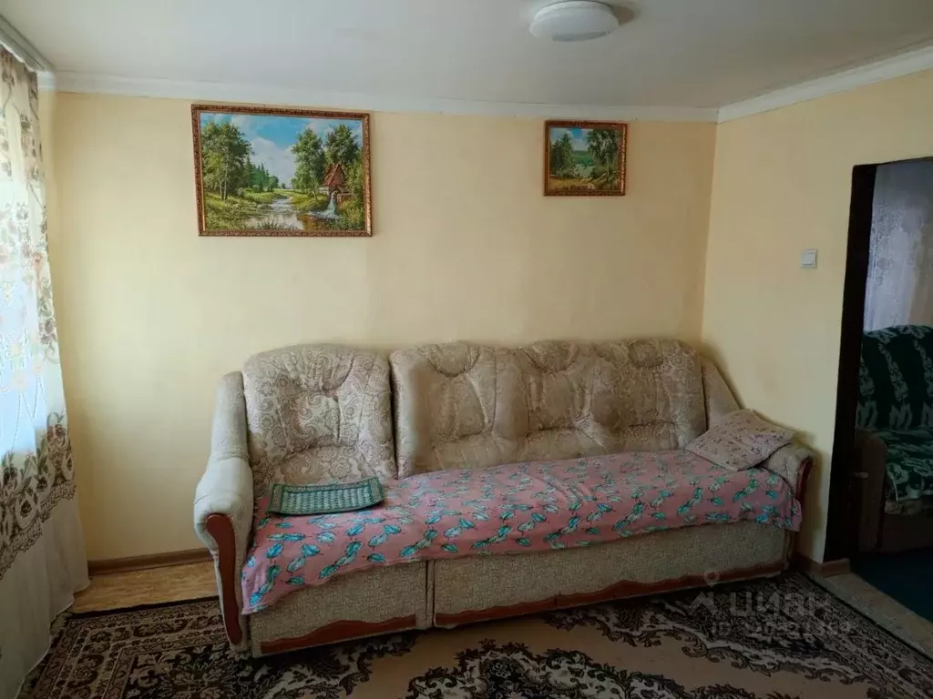 Дом в Краснодарский край, Ейское с/пос, пос. Октябрьский пер. 2-й ... - Фото 1