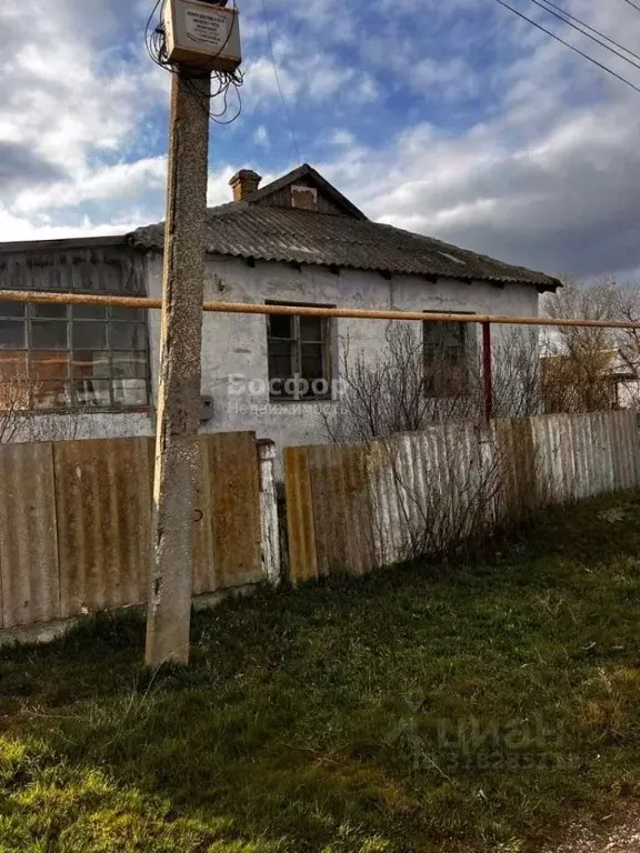 Дом в Крым, Ленинский район, с. Виноградное ул. Гагарина, 42 (72 м) - Фото 0