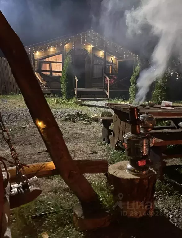 Дом в Карачаево-Черкесия, Теберда Карачаевский городской округ, ул. ... - Фото 1