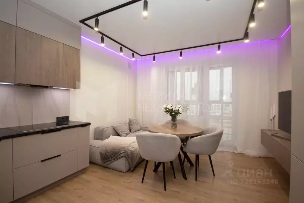 2-к кв. Тюменская область, Тюмень ул. Тимофея Кармацкого, 7 (66.9 м) - Фото 1