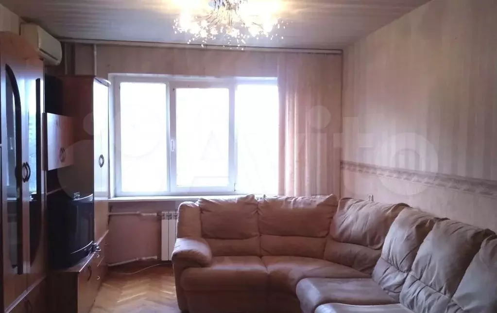 3-к. квартира, 64 м, 8/9 эт. - Фото 0