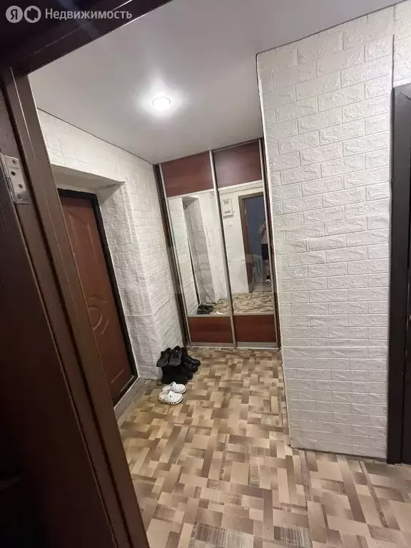 1-комнатная квартира: Ирбит, улица Маршала Жукова, 5 (33.5 м) - Фото 2