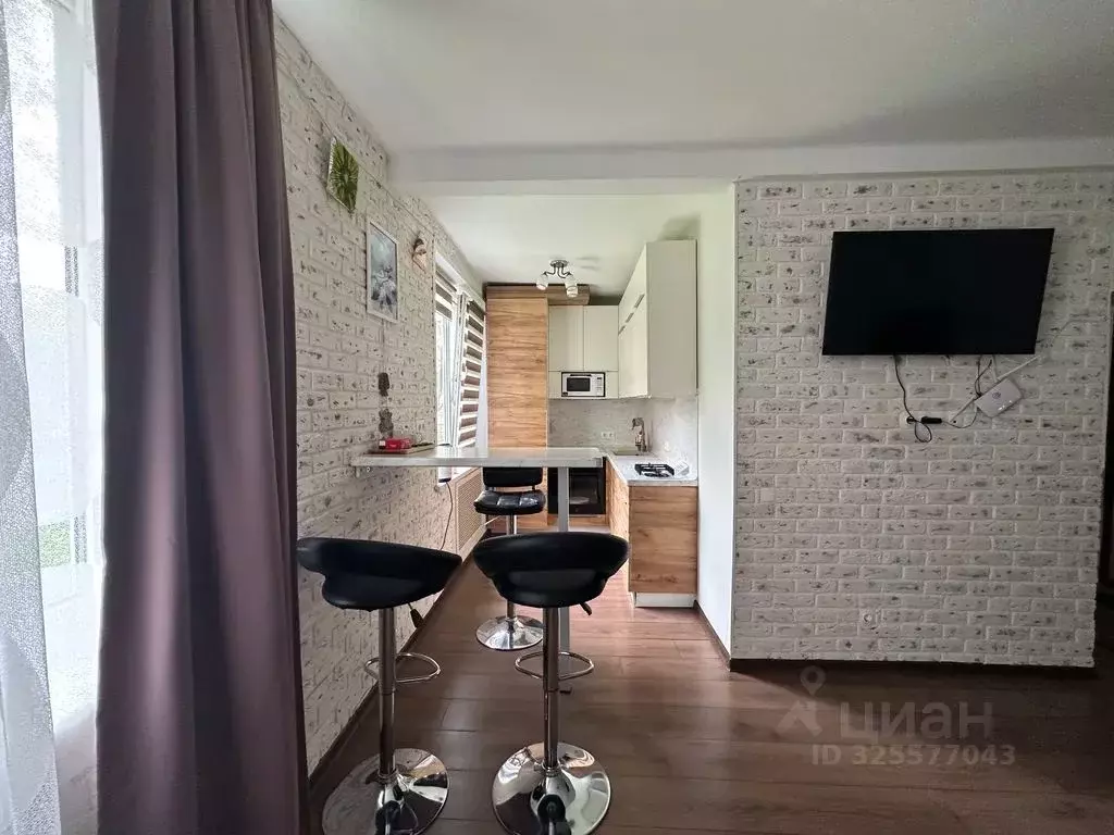 1-к кв. Ленинградская область, Кингисепп Октябрьская ул., 6 (39.0 м) - Фото 2