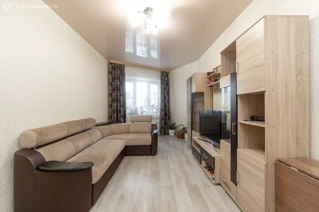 3-комнатная квартира: Архангельск, улица Фёдора Абрамова, 5к1 (62.9 м) - Фото 1