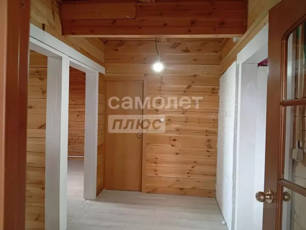 Дом в Иркутская область, Эхирит-Булагатский район, пос. Усть-Ордынский ... - Фото 1