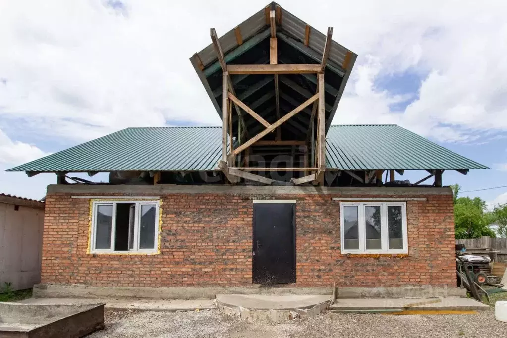 Дом в Красноярский край, Красноярск Рейдовая ул., 27а (115 м) - Фото 0