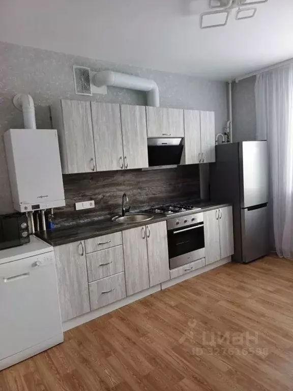 1-к кв. Новгородская область, Великий Новгород Луговая ул., 12к2 (37.0 ... - Фото 1