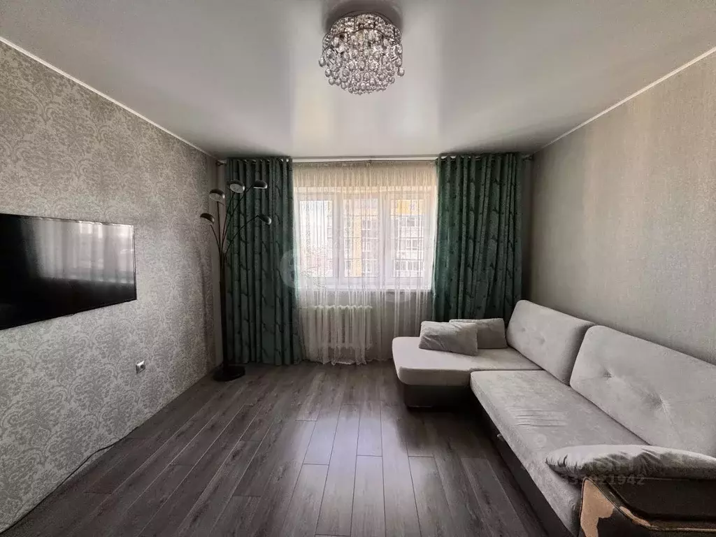 2-к кв. Тюменская область, Тюмень ул. Суходольская, 16 (57.4 м) - Фото 1