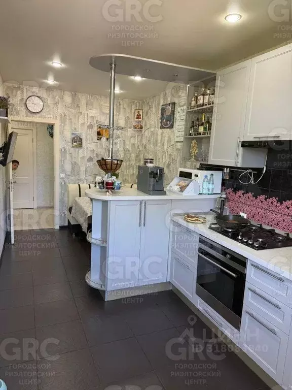 Квартира, 3 комнаты, 93.5 м - Фото 1