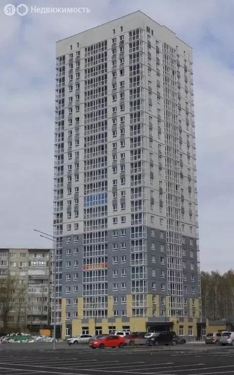 1-комнатная квартира: Тюмень, улица Мельникайте, 2к19 (60 м) - Фото 1