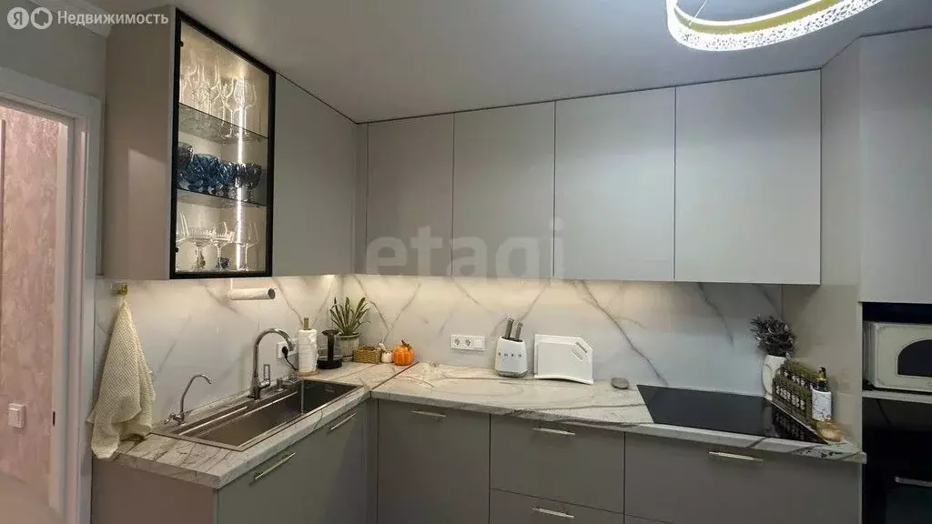 3-комнатная квартира: Белгород, улица Губкина, 26 (64 м) - Фото 2