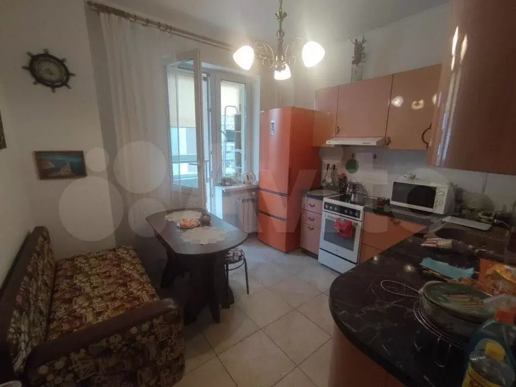 1-к. квартира, 40 м, 4/8 эт. - Фото 0