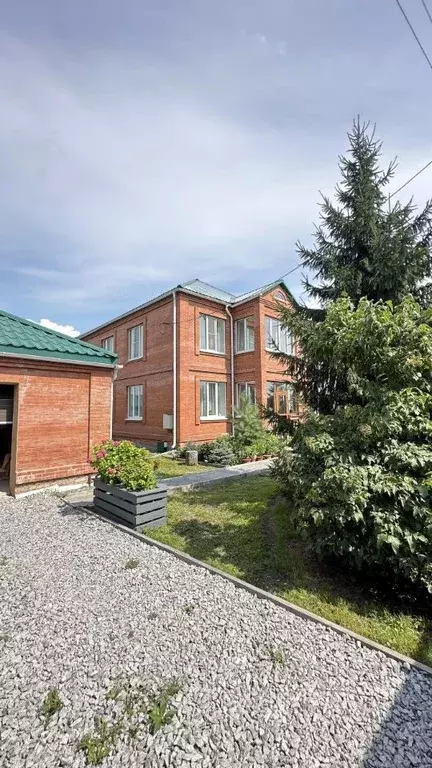 Дом в Хабаровский край, Хабаровский район, с. Рощино  (200 м) - Фото 1