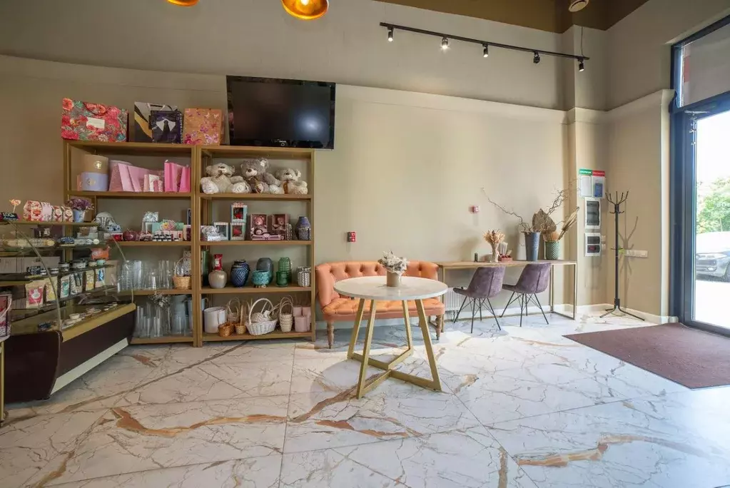 Торговая площадь в Свердловская область, Екатеринбург ул. Московская, ... - Фото 2