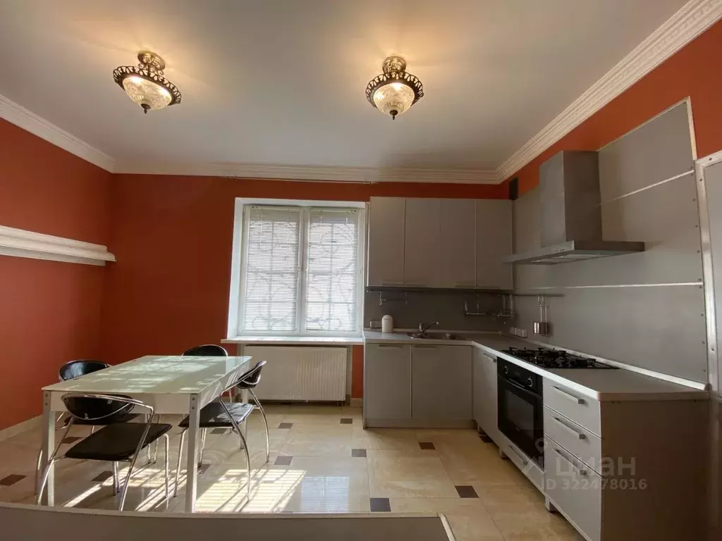 Дом в Московская область, Одинцовский городской округ, с. Немчиновка  ... - Фото 1