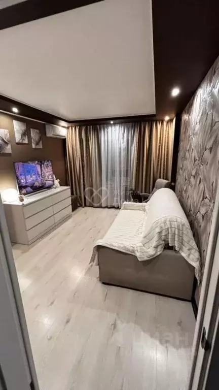 3-к кв. Волгоградская область, Волгоград ул. Рокоссовского, 24 (58.0 ... - Фото 0