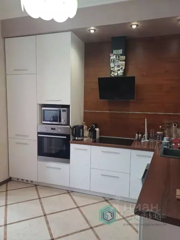 1-к кв. Калининградская область, Калининград Орудийная ул., 30В (45.0 ... - Фото 1