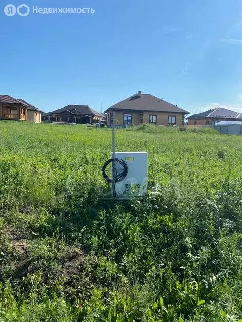 Участок в село Кулаково, коттеджный посёлок Зелёные Холмы (8 м) - Фото 1