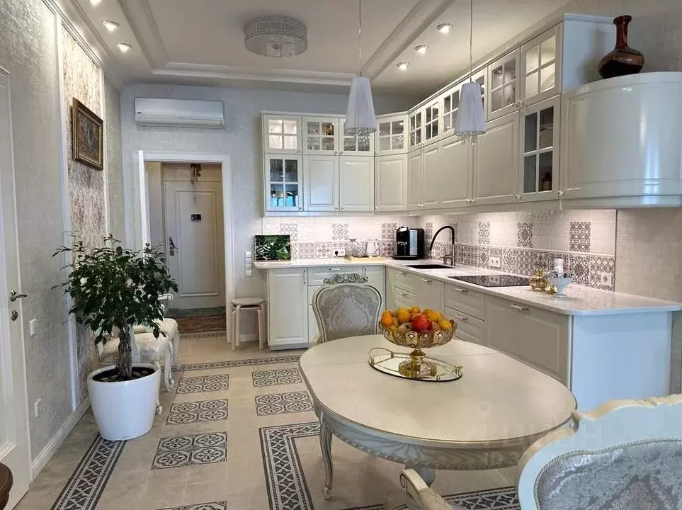 2-к кв. Краснодарский край, Сочи Центральный мкр, ул. Юных Ленинцев, ... - Фото 2