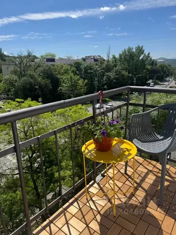 1-к кв. Ставропольский край, Пятигорск просп. Калинина, 8 (33.0 м) - Фото 1